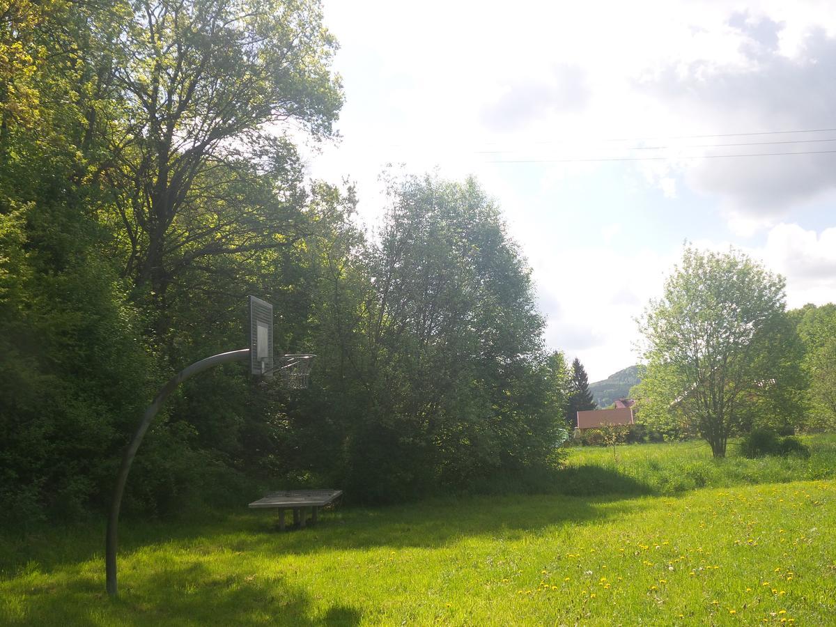 Gosciniec Solan Hotel Jeleniow Bagian luar foto