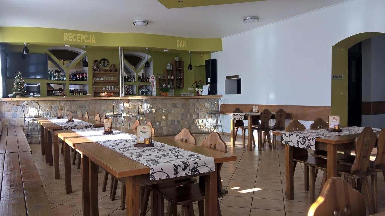 Gosciniec Solan Hotel Jeleniow Bagian luar foto